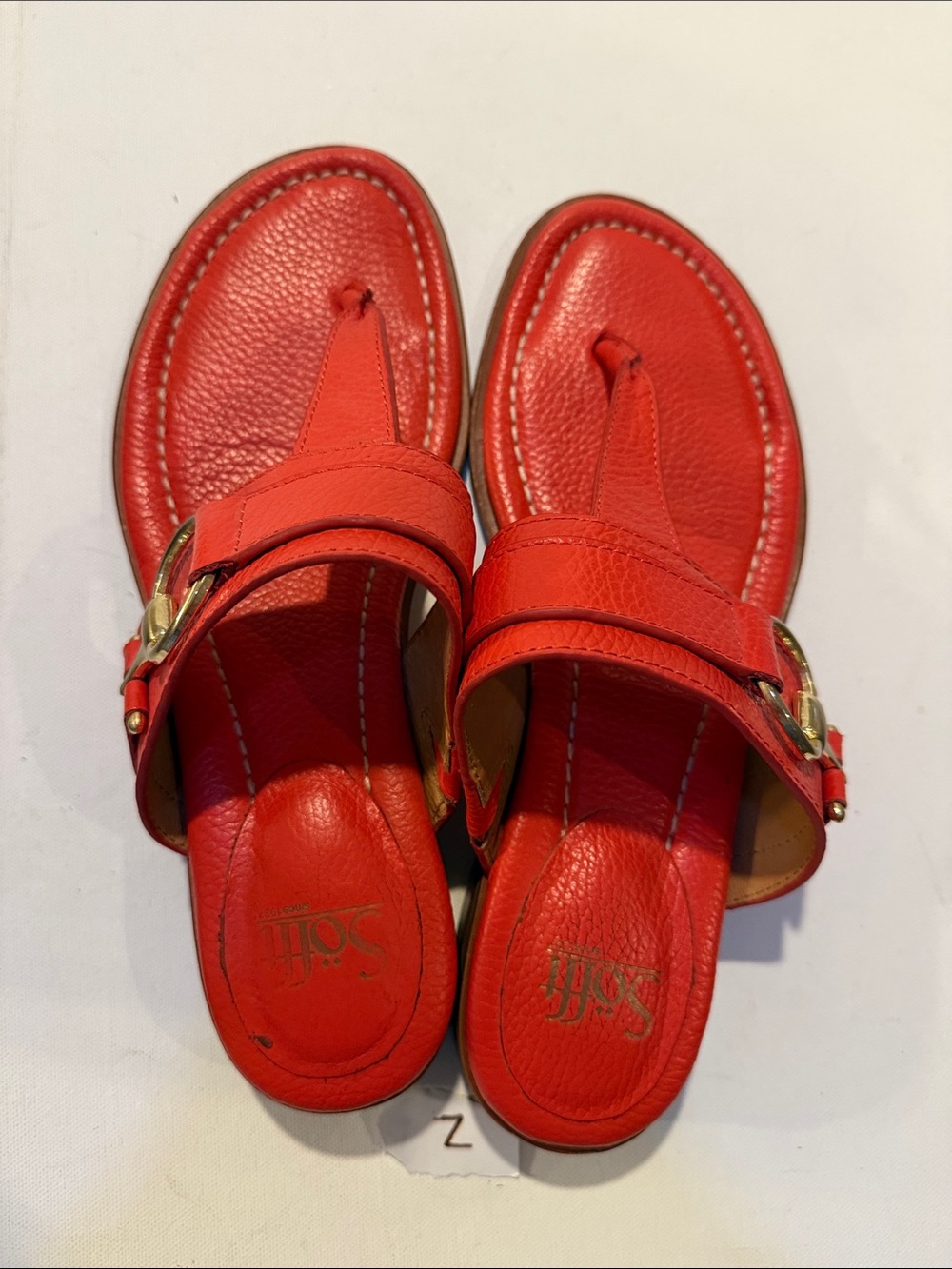 Sofft Red Leather Slide Sandals with Gold Ring Detail - Picture 3 of 4